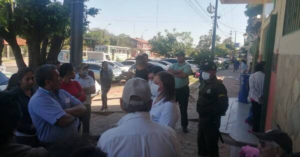 La Nación / Denuncian persecución a nativos en Hospital Indígena de Limpio