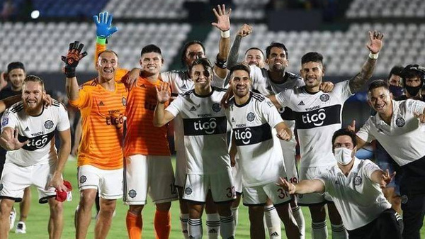 Crónica / Chuta en Brasil: El ex campeón que no descarta ¡volver a Olimpia!