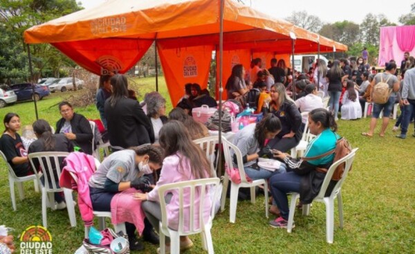 "Octubre Rosa" en el km 5,5 barrio María Auxiliadora