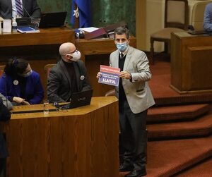 Video: diputado chileno agrede verbalmente a su colega transexual - Mundo - ABC Color