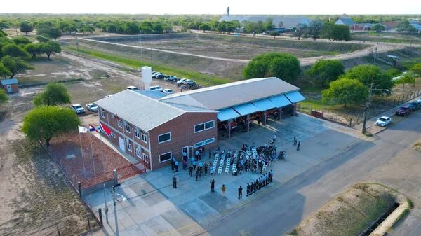Bomberos de Filadelfia tienen nuevo cuartel - Noticias del Chaco - ABC Color