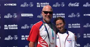 La Nación / Padre e hija compiten juntos en la categoría snipe de vela en ASU 2022
