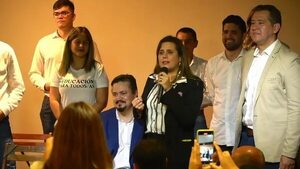 Hugo Velázquez compraba votos en el baño del Congreso y Hugo Javier robó en pandemia, recuerdan     - Política - ABC Color