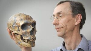 Descubrir la prehistoria a través de la genética: la labor del Nobel de Medicina 2022 | 1000 Noticias