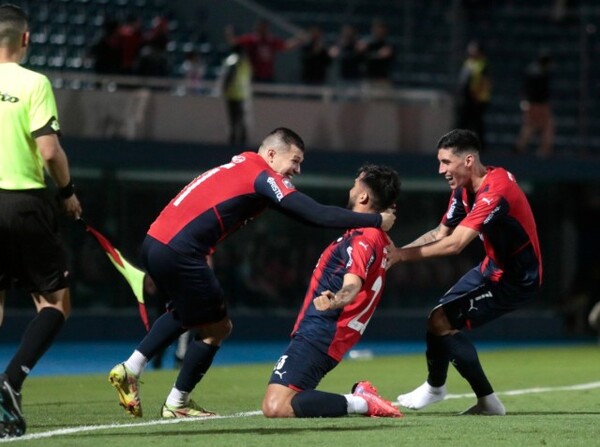 Cerro Porteño obtuvo la victoria en barrio Obrero - APF