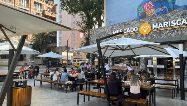 Nuevas tiendas y marcas llegan al Shopping Mariscal (afianzan concepto de mercado variado como en grandes ciudades del mundo)