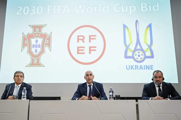 Ucrania fue incluida en candidatura ibérica al Mundial de fútbol de 2030 - Fútbol Internacional - ABC Color