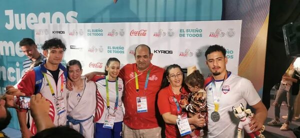 Gran pelea de los Servín en el karate - Polideportivo - ABC Color