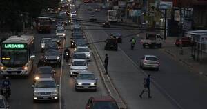 La Nación / Aumenta frecuencia de buses a la noche