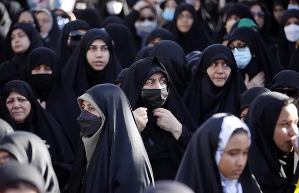 La mujer, a merced del hombre en Irán - Mundo - ABC Color