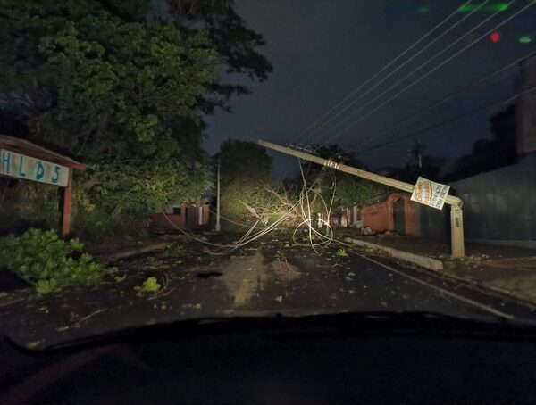 50 alimentadores eléctricos fueron afectados por la tormenta · Radio Monumental 1080 AM