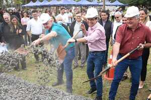 Santa Rita: Comienza construcción de polideportivo para 4.000 personas - La Clave