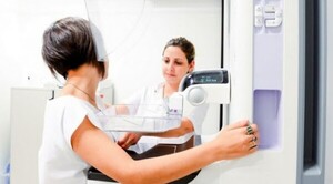 Diario HOY | Mujeres tienen dos días libres al año para hacerse mamografía y papanicolau