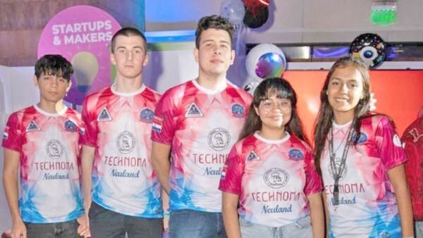 Team paraguayo en una competencia de robótica internacional | Tecnología | 5Días