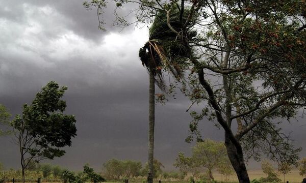 SEGUIRÁN LAS LLUVIAS Y TORMENTAS ELÉCTRICAS QUE YA CAUSARON DESTROZOS EN DISTINTOS PUNTOS DEL PAÍS - La Voz del Norte