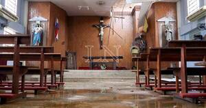 La Nación / Parroquia hará comilona para reparar techo colapsado por el temporal