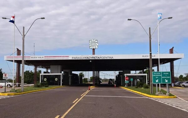 Insisten en reapertura de paso fronterizo Ayolas–Ituzaingó - Economía - ABC Color