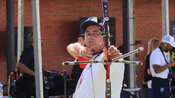 José Centurión, competidor de tiro con arco: 'Mi jefa compró las entradas para que mis compañeros vinieran a apoyarme'