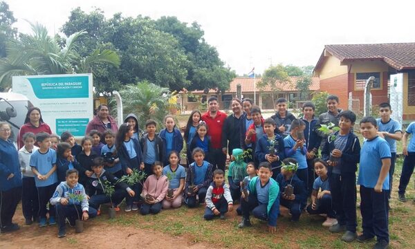 Continúan charlas ambientales en escuelas de Mallorquín