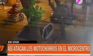 Así "motochorros" atacaron a un joven en Asunción | Telefuturo