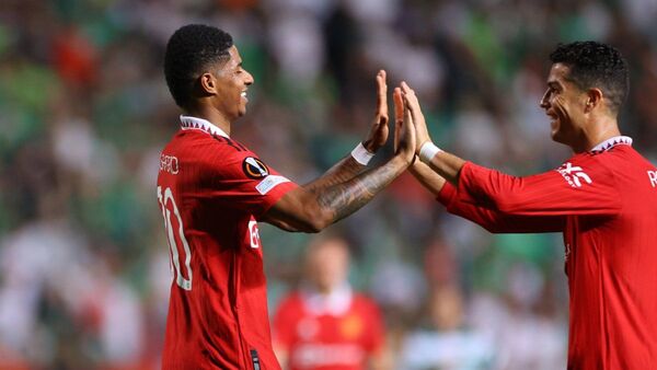 Rashford evita otra debacle del Manchester United