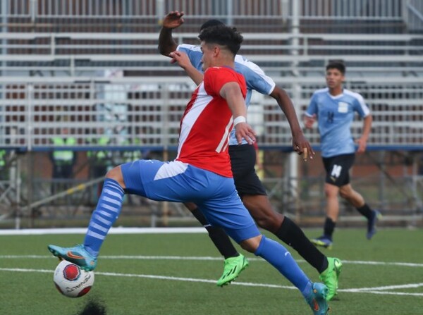 La Albirroja iguala ante Uruguay en intenso juego - APF