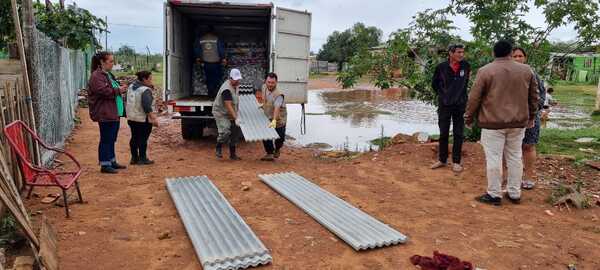 Diario HOY | Temporal deja a casi 200 familias familias sin viviendas en el bañado sur de Asunción