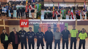 REALIZAN REFACCIÓN DEL POLIDEPORTIVO MUNICIPAL DE CARLOS ANTONIO LÓPEZ.