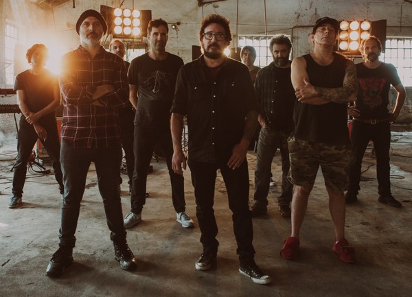 La Vela Puerca presenta “Discopático” en el Luna Park - trece