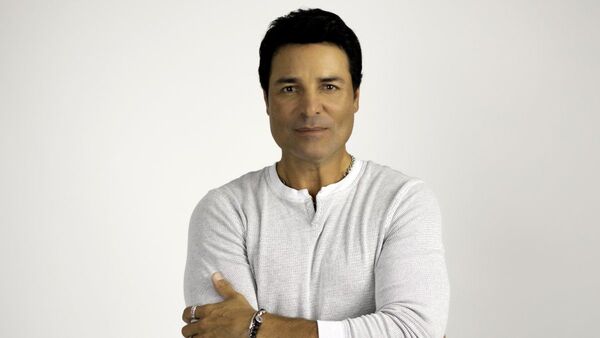 Chayanne se mantiene fiel al romanticismo como fórmula de éxito