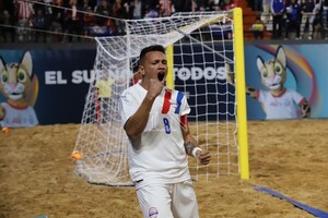 Diario HOY | ¡Los Pynandi son de oro! Paraguay conquista el fútbol de playa en ASU 2022