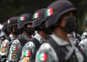 Ejército de México seguirá combatiendo crimen a pesar de abusos de derechos humanos