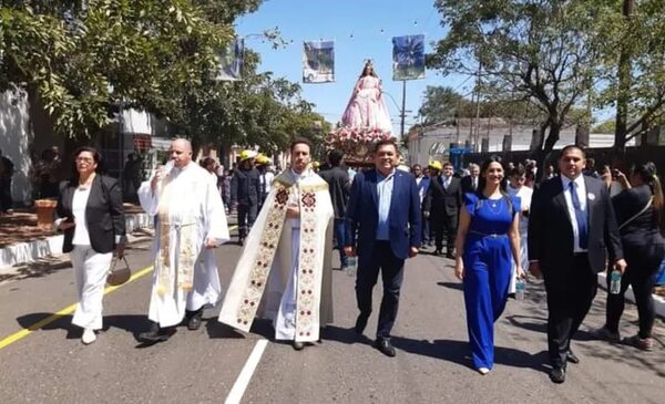 Instan a fomentar la solidaridad - Fiesta Patronal Virgen del Rosario 2022 - ABC Color