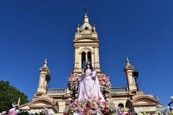Cimentada en los valores cristianos - Fiesta Patronal Virgen del Rosario 2022 - ABC Color