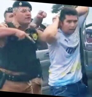 ¡Asaltante se hizo caqui cuando lo detuvieron!