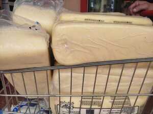 Diario HOY | Incautan mercaderías de contrabando en súper de Areguá