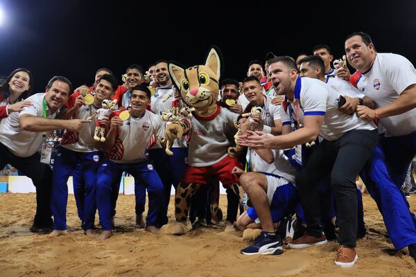 PARAGUAY ES MEDALLA DE ORO EN EL FÚTBOL PLAYA