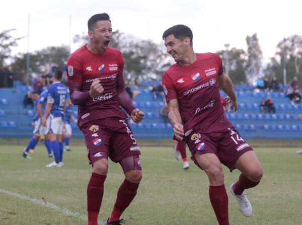 Nacional vuelve a ganar y no cede en la cima del Clausura - .::Agencia IP::.