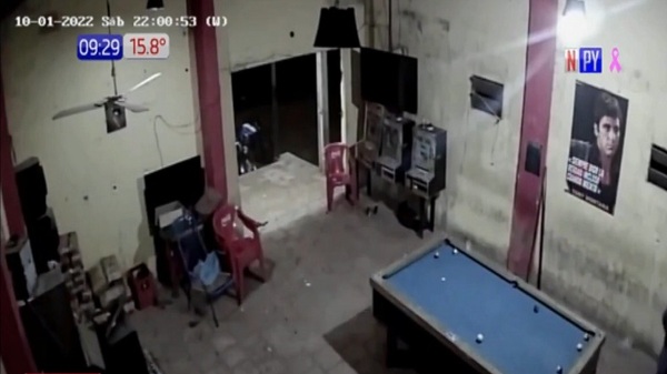 Atacaron una bodega a balazos en Caacupé | Noticias Paraguay