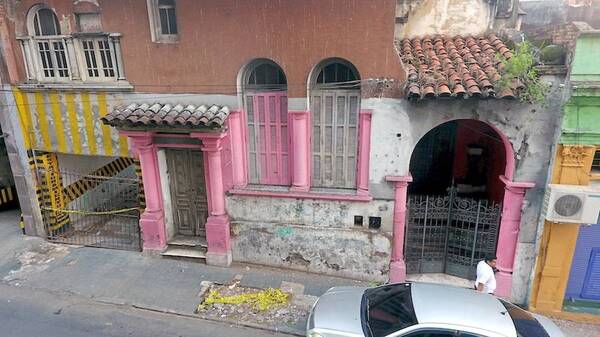 Crónica / A 4 años del quíntuple homicidio en la casa del horror: "Pararse frente a la vivienda cuesta mucho"