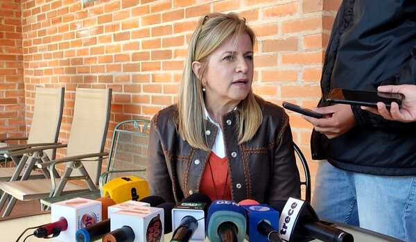 “Mientras no haya informaciones de los secuestrados, esto no resulta, significa que no hay avances» afirma hija de Óscar Denis