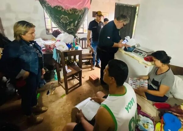 Imputan a una pareja por tenencia de sustancia estupefaciente en Paraguarí - Policiales - ABC Color