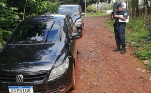 Hallan vehículo robado y  el utilizado para el robo