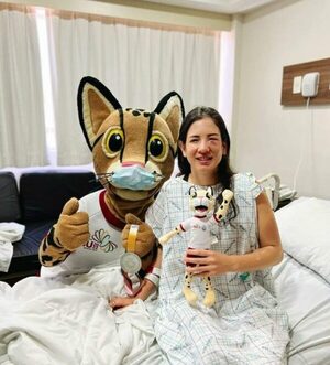 Tirika visitó a karateka en el hospi mientras se recupera de los golpes