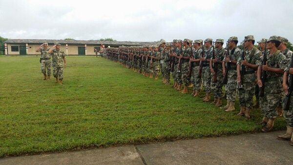 Mario Abdo nombra a nuevos comandantes en Fuerzas Militares