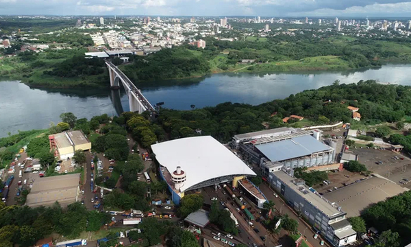 Justicia brasileña determina paternidad de Stroessner y destapa maniobra para rematar inmueble municipal de CDE - OviedoPress