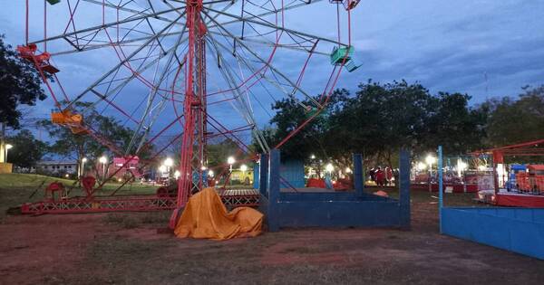 La Nación / Denuncian que preparativos para aniversario de Franco causó daño ambiental al Parque Independencia
