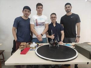 Estudiantes de la UNA buscan apoyo económico para ir a concurso de robótica en Rumania - Nacionales - ABC Color