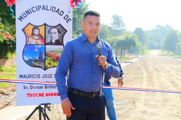 Denuncian a intendente de Troche por obras fantasmas - Política - ABC Color