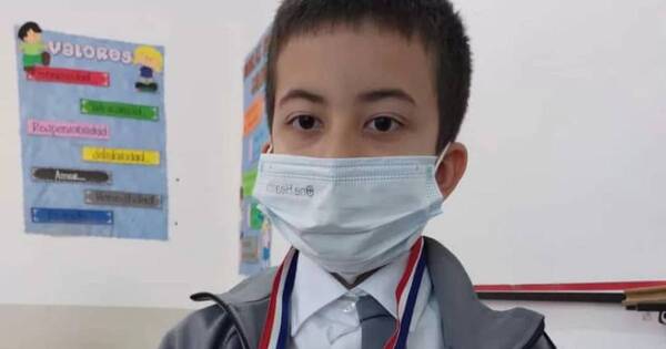 La Nación / Niño que representará a Paraguay en el Festival de Ajedrez Sudamericano busca patrocinantes
